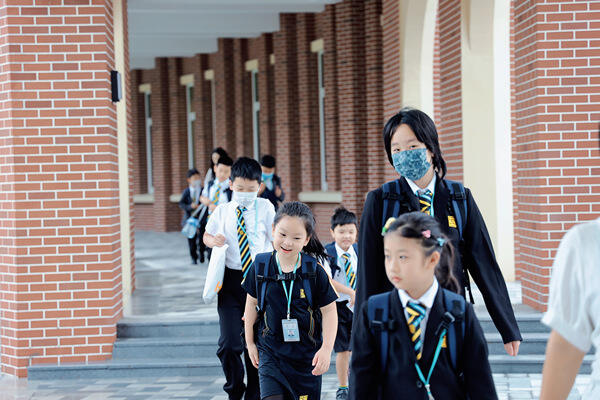 开学第一天,南通惠立学校